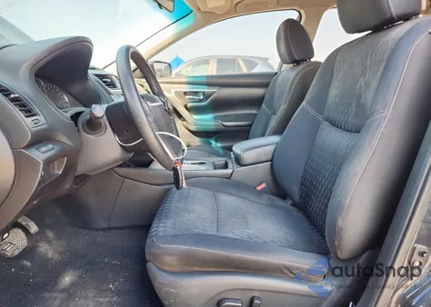 2018 Nissan Altima 2.5 z USA, uszkodzony, nr VIN 1N4AL3AP1JC113955